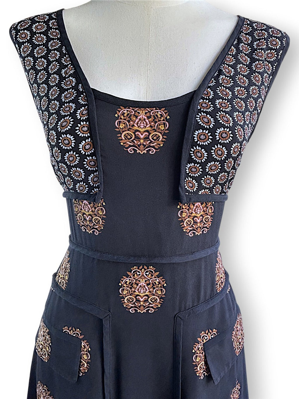 A.L.C. Resort 2016 Silk Crepe de Chine Midi Dress Black Medallion Print AU 10